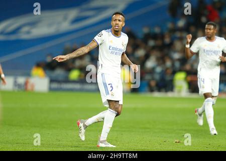 Madrid, Spagna. 7th Dic 2021. Militao (Real) Calcio : UEFA Champions League fase di Gruppo D incontro tra Real Madrid CF 2-0 FC Internazionale Milano all'Estadio Santiago Bernabeu di Madrid, Spagna . Credit: Mutsu Kawamori/AFLO/Alamy Live News Foto Stock