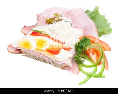 pane sormontato, carne, occupato, pane, formaggio, Prosciutto, rafano, uova, taverna, Stiria, Carni affumicate, peperoni, pomodori, Austria, guarnite, salsiccia, Foto Stock