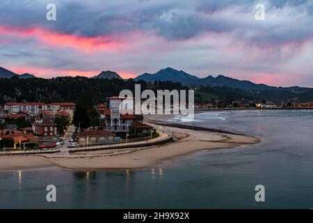 Ribadesella - consiglio del Principato delle Asturie - Spagna Foto Stock