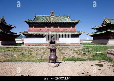 Fronte del monastero di Erdene Zuu con cortile Foto Stock