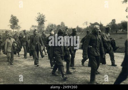 WW2 seconda guerra mondiale la Germania invade la Polonia - P.O.W. Prigionieri polacchi a Nowiska, Galizia, Polonia 09/13/1939 Foto Stock