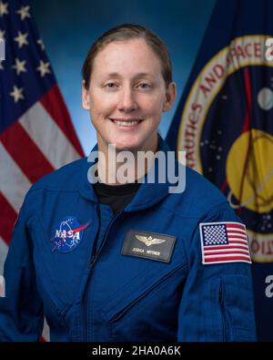 Houston, Stati Uniti. 03 dicembre 2021. Il candidato astronauta della NASA Jessica Wittner, si presenta per il suo ritratto ufficiale al Johnson Space Center, 3 dicembre 2021 a Houston, Texas. Wittner è uno dei dieci nuovi candidati astronauti scelti dalla NASA. Credit: Robert Markowitz/NASA/Alamy Live News Foto Stock