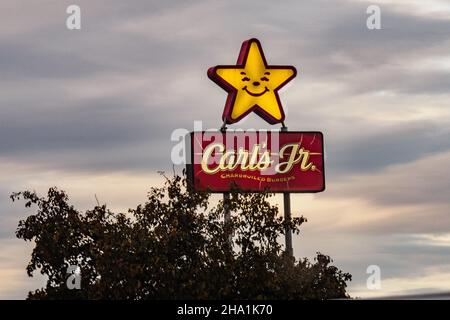 Il ristorante Carl's Jr a Modesto California la mattina presto Foto Stock