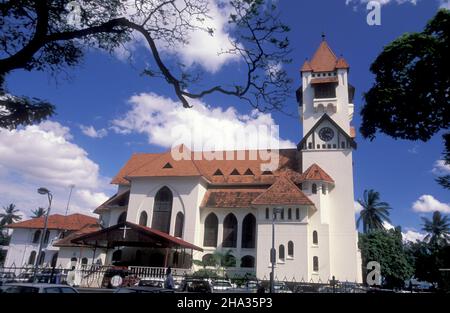 La Cattedrale di Azaina nella città di Daressalam in Tanzania. Tanzania, Dar es Salam , Ottobre 2004 Foto Stock