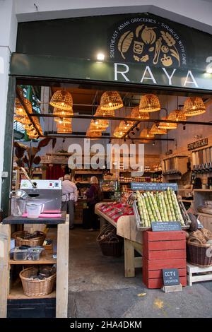 Un negozio specializzato di alimentari sostenibile del Sud Est Asiatico a Borough Market Foto Stock