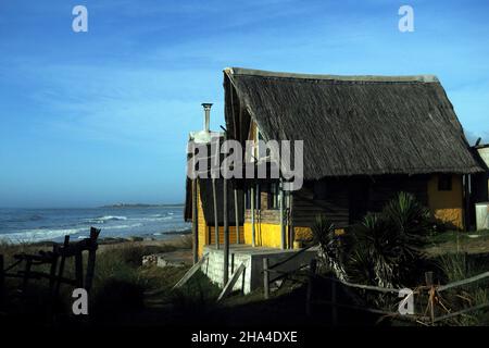 Paesaggio costiero di Punta del Diablo Foto Stock