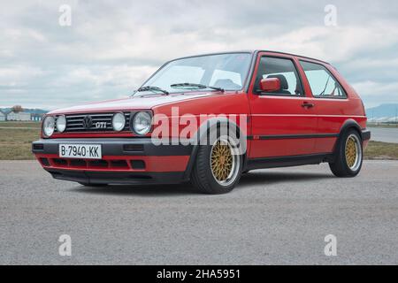 MONTMELO; SPAGNA-OTTOBRE 10; 2021: Volkswagen Golf GTI 3 porte, seconda generazione (Mk2) Foto Stock