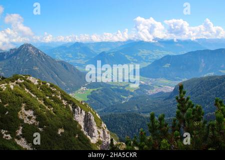 vista da bärenkopf (1991m), nella valle della locanda, wiesing, zillertal, tirolo, austria Foto Stock