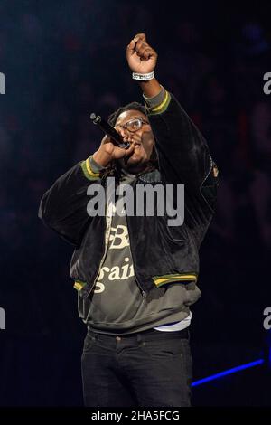 Chicago, Stati Uniti. 09th Dic 2021. Rapper Lucki (Lucki Camel Jr.) durante il lancio dell'album Juice WRLD Day 'Fighting Demons' il 9 dicembre 2021, presso lo United Center di Chicago, Illinois (Foto di Daniel DeSover/Sipa USA) Credit: Sipa USA/Alamy Live News Foto Stock