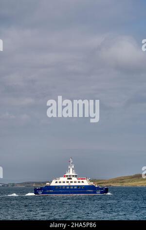 MV Leirna ro-ro traghetto auto tra Shetland Mainland e Bressay. Foto Stock
