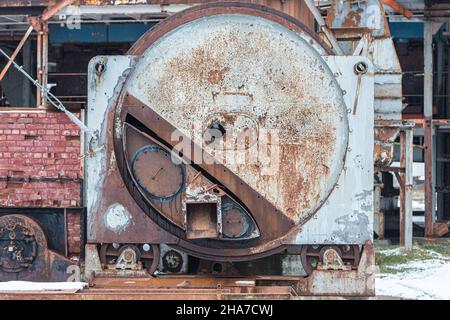 Una vista dei macchinari presso la vecchia stazione di caccia alle balene a Grytviken, Georgia del Sud Foto Stock