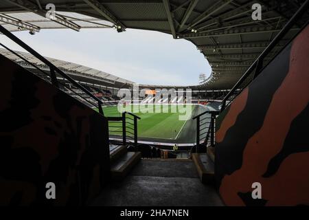 Hull, Regno Unito. 11th Dic 2021. Vista generale all'interno del MKM Stadium prima della partita di oggi a Hull, Regno Unito, il 12/11/2021. (Foto di James Heaton/News Images/Sipa USA) Credit: Sipa USA/Alamy Live News Foto Stock