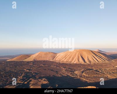 Incredibile paesaggio vulcanico del Parco Nazionale di Timanfaya. Lanzarote, Isole Canarie, Spagna Foto Stock