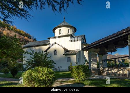 Das serbisch-ortodoxe Kloster Moraca bei Kolašin, Montenegro, Europa | Monastero serbo-ortodosso di Moraca vicino a Kolašin, Montenegro, Europa Foto Stock