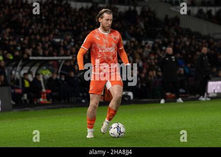 Josh Bowler #11 di Blackpool in azione durante la partita in, il 12/11/2021. (Foto di Craig Thomas/News Images/Sipa USA) Credit: Sipa USA/Alamy Live News Foto Stock