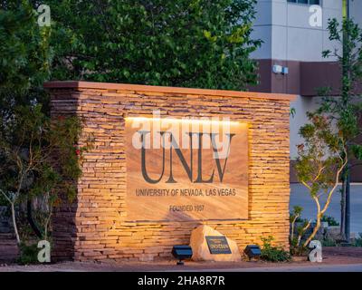 Las Vegas, Apr 6 2021 - segno di pietra di UNLV Foto Stock