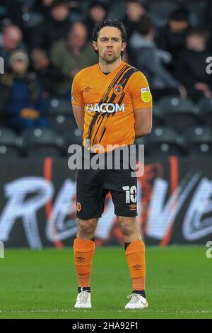 Hull, Regno Unito. 11th Dic 2021. George Honeyman #10 di Hull City durante la partita a Hull, Regno Unito il 12/11/2021. (Foto di James Heaton/News Images/Sipa USA) Credit: Sipa USA/Alamy Live News Foto Stock