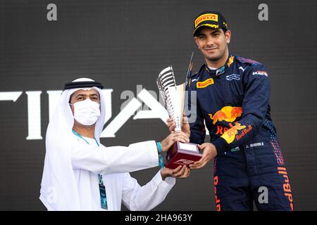 Daruvala Jehan (ind), Carlin, Dallara F2, ritratto durante il round 8th del Campionato FIA di Formula 2 2021 dal 10 al 12 dicembre 2021 sul circuito Yas Marina, a Yas Island, Abu Dhabi - Foto: Sebastian Rozendaal/DPPI/LiveMedia Foto Stock