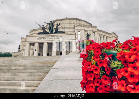 Minsk, Bielorussia - 27 agosto 2021 il Teatro Nazionale Accademico Bolshoi Opera e Balletto di Bielorussia. Foto Stock