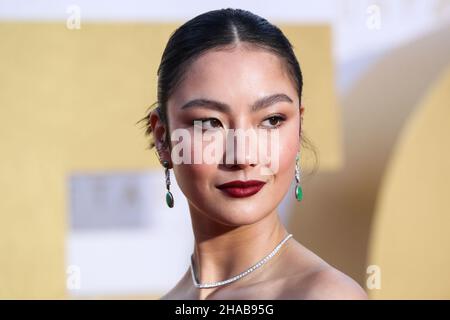 BEVERLY HILLS, LOS ANGELES, CALIFORNIA, Stati Uniti d'America - DICEMBRE 11: L'attrice Adeline Rudolph arriva al 19th annuale Unforgettable Gala Asian American Awards tenutosi al Beverly Hilton Hotel il 11 Dicembre 2021 a Beverly Hills, Los Angeles, California, Stati Uniti. (Foto di Xavier Collin/Image Press Agency) Foto Stock