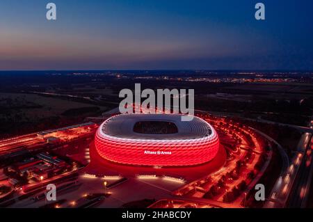 Allianz Arena - stadio di fama mondiale del Bayern Munich FC. Ottobre 2020 - Monaco di Baviera, Germania. Foto Stock