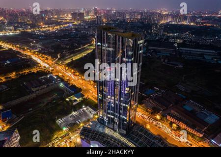 Architetture tipiche cinesi situate a Chengdu, Cina Foto Stock