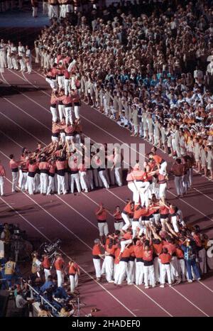 Barcellona, Hiszpania, 25.07.1992. XXV Lettie Igrzyska Olimpijskie w Barcelonie, cerimonia otwarcia. (sig.) PAP/Piotr Teodor Walczak Barcellona, Spagna, 25.07.1992. XXV Giochi Olimpici estivi di Barcellona, cerimonia di apertura. (sig.) PAP/Piotr Teodor Walczak Foto Stock