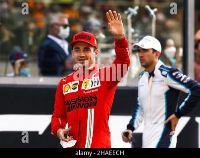 Abu Dhabi, Emirati Arabi Uniti. 12th Dic 2021. 16 Charles Leclerc (MON, Scuderia Ferrari Mission Winnow), Gran Premio F1 di Abu Dhabi al circuito Yas Marina il 12 dicembre 2021 ad Abu Dhabi, Emirati Arabi Uniti. (Foto di HOCH ZWEI) Credit: dpa/Alamy Live News Foto Stock