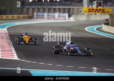 Abu Dhabi, Emirati Arabi Uniti. 12th Dic 2021. 31 Esteban OCON (fra, Alpine F1 Team), Gran Premio F1 di Abu Dhabi al circuito Yas Marina il 12 dicembre 2021 ad Abu Dhabi, Emirati Arabi Uniti. (Foto di HOCH ZWEI) Credit: dpa/Alamy Live News Foto Stock