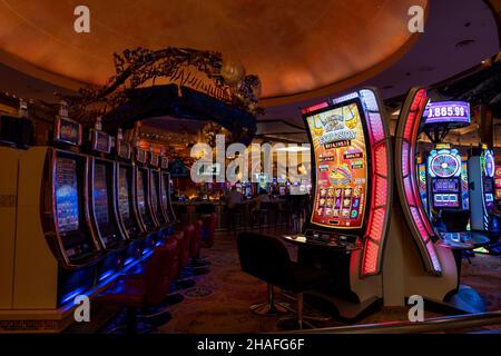 Slot machine, Sky Convention Center al Mohegan Sun Casino, Montville, CT., USA. Foto Stock