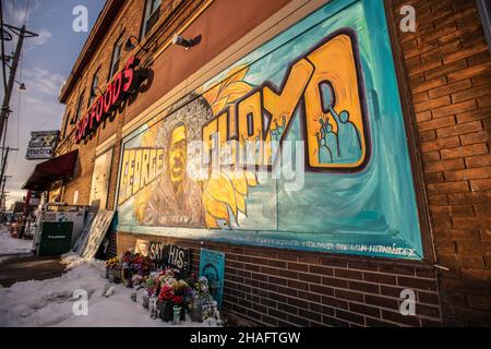 Minneapolis, Stati Uniti. 12th Dic 2021. Atmosfera a George Floyd Square all'angolo tra 38th Street e Chicago Avenue il 12 dicembre 2021 a Minneapolis, Minnesota. Photo by Chris Tuite/ImageSPACE/Sipa USA Credit: Sipa USA/Alamy Live News Foto Stock