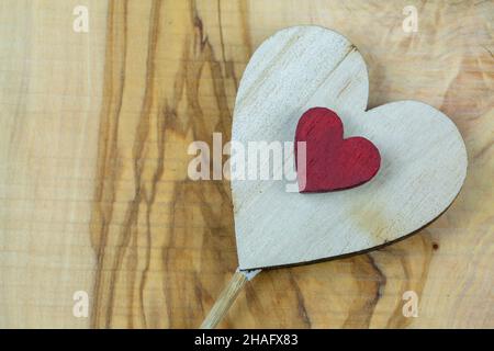 cuori di legno, concetto di giorno di san valentino Foto Stock