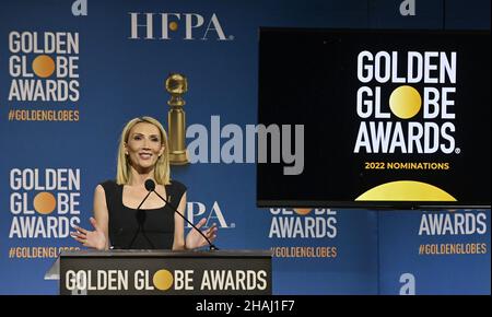 Beverly Hills, Stati Uniti. 13th Dic 2021. Il presidente della Hollywood Foreign Press Association Helen Hoehne annuncia le nomination annuali 79th del Golden Globe Award al Beverly Hilton lunedì 13 dicembre 2021 a Beverly Hills, California. Foto di Jim Ruymen/UPI Credit: UPI/Alamy Live News Foto Stock