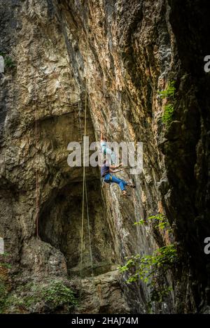 Arrampicata su roccia presso la Gola del Diavolo Foto Stock