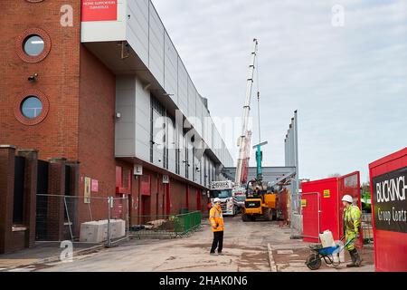 Liverpool, Merseyside, Regno Unito - Dic, 02 2021. Una vista generale del sito di Anfield Road all'Anfield Stadium del Liverpool Football Club come constructio Foto Stock