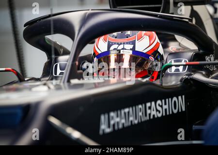 LAWSON Liam (nzl), Scuderia AlphaTauri Honda AT02, ritratto durante i test post-stagione 2021 dal 14 al 15 dicembre 2021 sul circuito Yas Marina, a Yas Island, Abu Dhabi - Foto: Florent Gooden/DPPI/LiveMedia Foto Stock