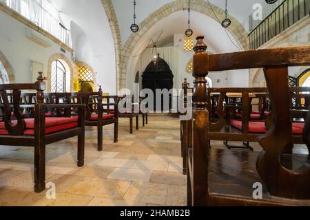 21-11-2021. gerusalemme-israele. L'antica sinagoga nel quartiere ebraico, del 16th secolo, prende il nome dal profeta Elia, vista interna del fu Foto Stock