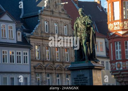 Una statua del Principe Alberto, marito della Regina Vittoria, nella Piazza del mercato di Coburg, Germania Foto Stock