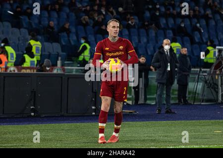 Roma, Italia. 13th dicembre 2021. Rick Karsdorp di AS Roma durante la Serie Un campionato di calcio tra COME Roma e Spezia Calcio allo Stadio Olimpico. Credit: Cosimo Martemucci / Alamy Live News Foto Stock