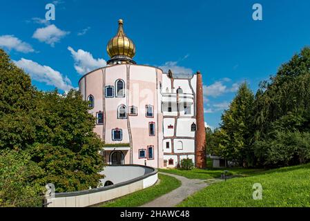 Stammhaus, casa principale, edificio del Rogner Thermal Spa e Hotel by Hundertwasser, Bad Blumau, Austria Foto Stock