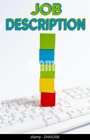 Descrizione lavoro testo scrittura manuale. Internet Concept Un documento che descrive le responsabilità di un computer portatile di posizione per la comunicazione Foto Stock