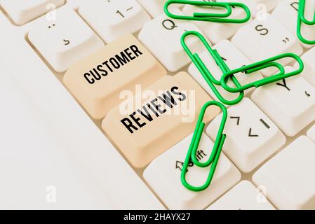 Scrittura testo visualizzazione recensioni clienti. Revisione fotografica concettuale di prodotto o servizio fatto dal cliente che ha usato Abstract facendo Virtual bookkeeping Foto Stock