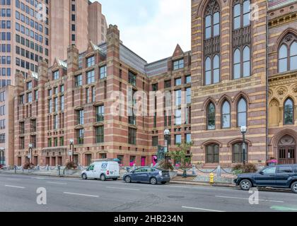 Il municipio di New Haven è stato costruito nel 1861, progettato da Henry Austin; l'annesso tribunale della contea è stato completato nel 1873, progettato da David R. Brown. Foto Stock