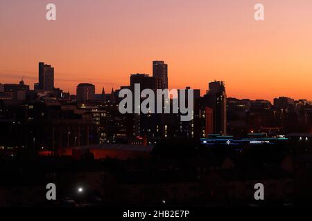 Una vista verso l'area del quartiere Arena del centro di Leeds, che sono edifici di alloggi per studenti. Foto Stock