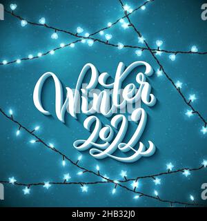Poster dell'anno invernale 2022 con composizione scritta. Volantini stagionali e biglietti d'auguri per le vacanze di Natale e per l'anno nuovo felice con garlands scintillanti. Illustrazione vettoriale. Illustrazione Vettoriale