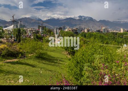 Vista di AB-o-Atash Park a Teheran, Iran Foto Stock
