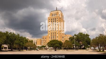 Beaumont, Texas, USA - 19 settembre 2021: Il tribunale della contea di Jefferson Foto Stock