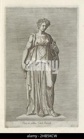 Scultura di Flora, Flora in aedibus Card. Farnesij (titolo sull'oggetto), sculture antiche a Roma (titolo della serie), Antiquarum statuarum urbis Romae quae in publicis locis visunicones (titolo della serie), Caption in Latin. Print fa parte di un album., print maker: anonymous, editore: Andrea Vaccari, print maker: Italy, editore: Rome, 1584, carta, incisione, altezza 222 mm x larghezza 134 mm Foto Stock