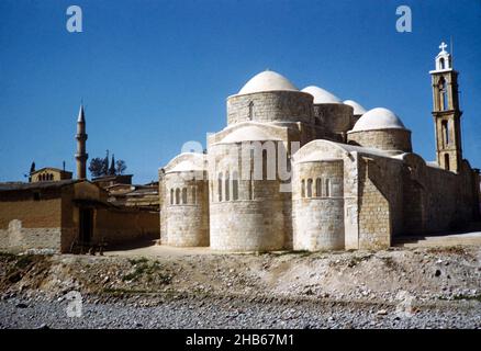 Chiesa bizantina degli Apostoli Barnaba e Hilarion, Agii Varnavas e Ilarionas, Peristerona, Cipro 1963 Foto Stock