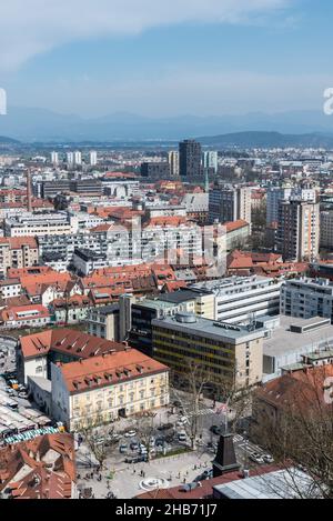 Lubiana, Slovenia -04 07 2018: Vista panoramica su Lubiana dal castello Foto Stock
